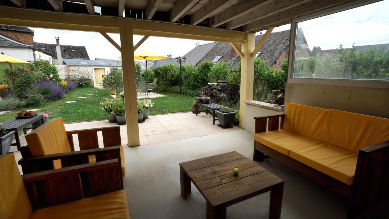 Au Chapitre Bed & Breakfast Rozoy-sur-Serre Eksteriør bilde