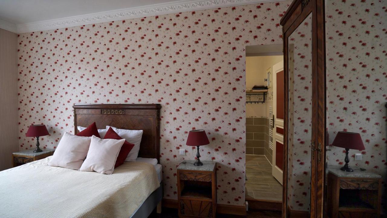 Au Chapitre Bed & Breakfast Rozoy-sur-Serre Eksteriør bilde