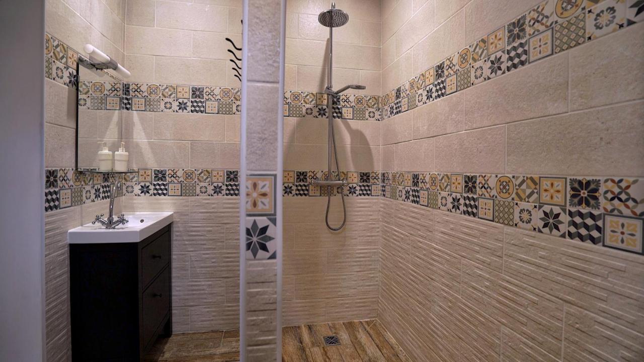 Au Chapitre Bed & Breakfast Rozoy-sur-Serre Eksteriør bilde